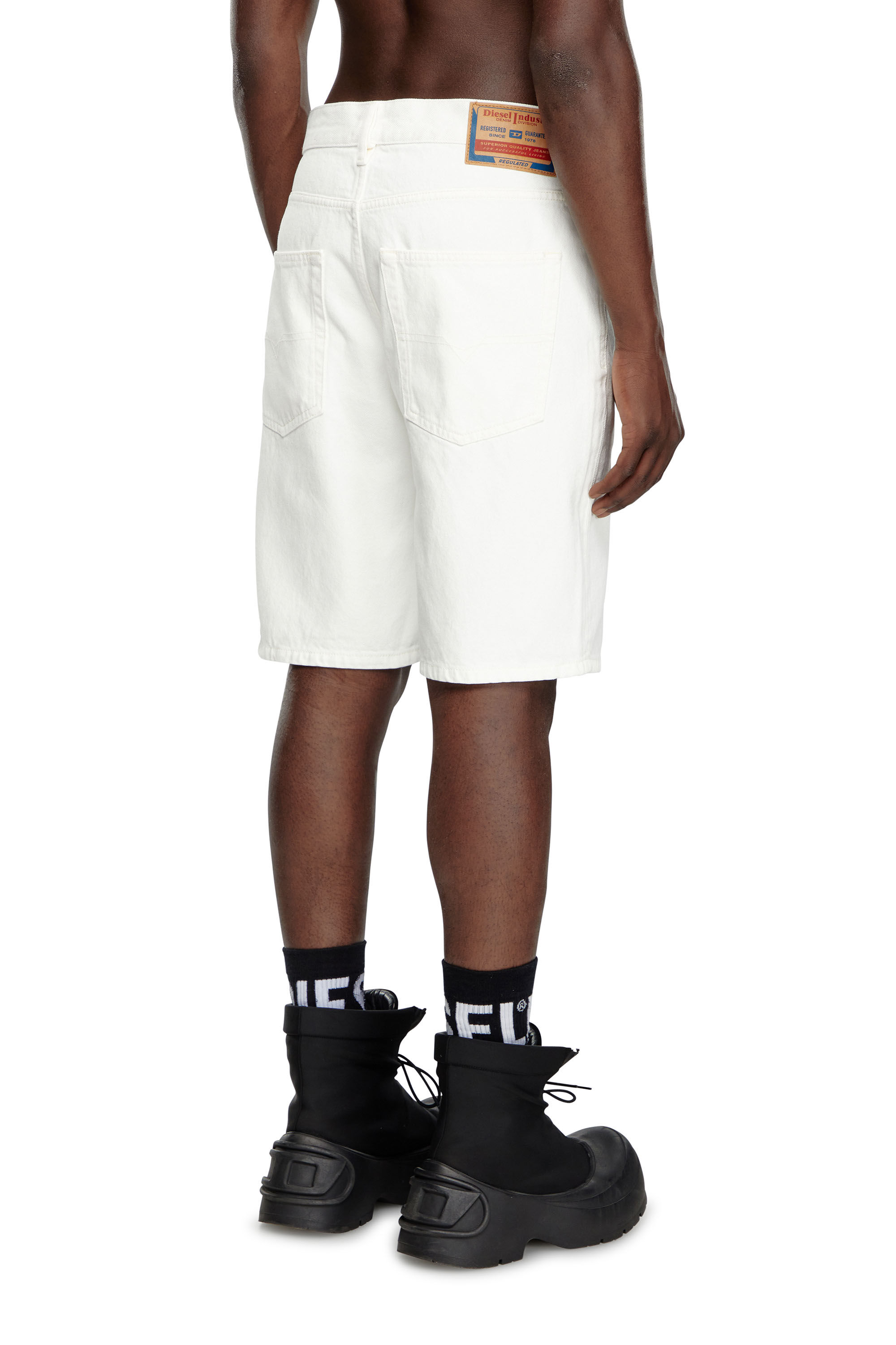 Diesel - REGULAR-SHORT, Man's Denim shorts in White - 2